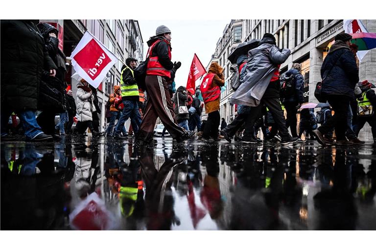 Wie hier in Berlin werden Warnstreiks in den kommenden Wochen verstärkt spürbar sein.