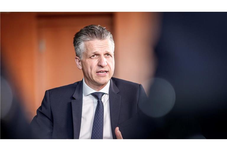 Wie können die Milliardenlöcher im Haushalt gestopft werden? Kanzleramtsminister Thorsten Frei (CDU) meint: Nicht mit Steuererhöhungen. (Archivbild)