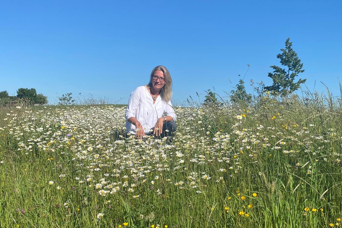 „Der Naturschatten ist einfach der Beste“ Wie macht man seinen Garten für die Zukunft fit? Simone Kern gibt Hobbygärtnern Tipps. Wer sie befolgt, kann sich dabei sogar jede Menge Arbeit ersparen. Foto: privat: