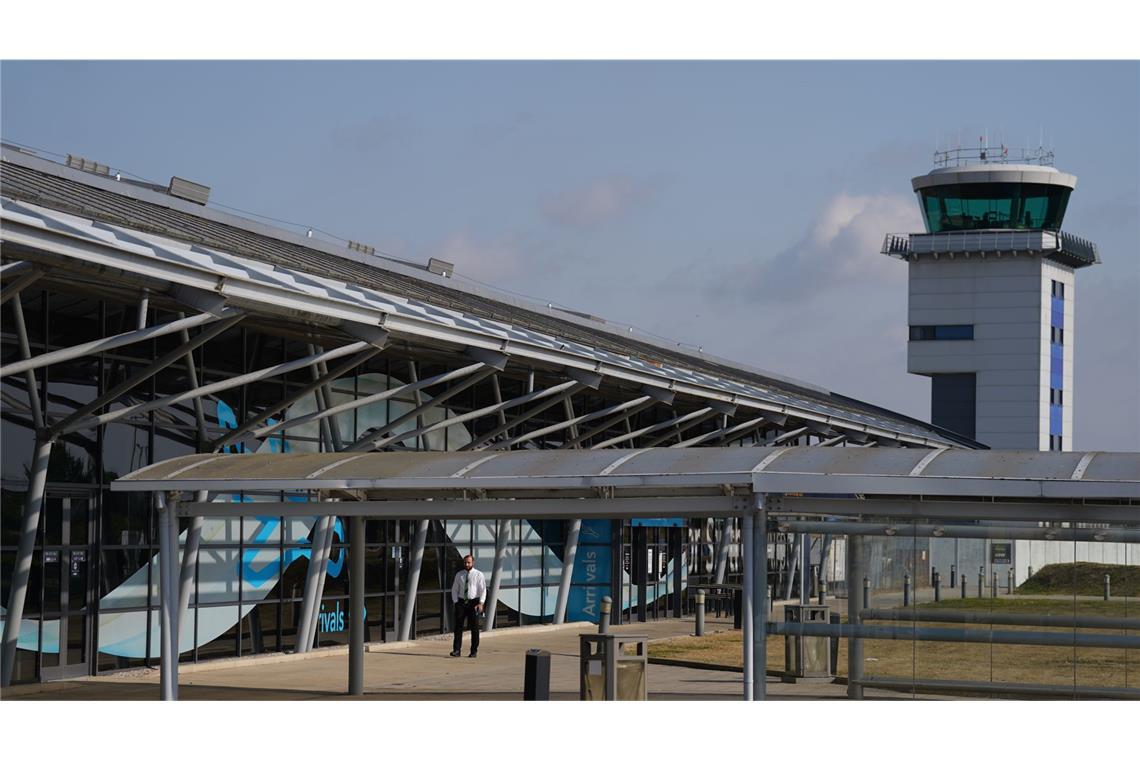 Deutscher unter Toten bei Flugzeugabsturz nahe London Wie nun bekannt wurde, war unter den Todesopfern auch ein Deutscher. (Symbolbild)