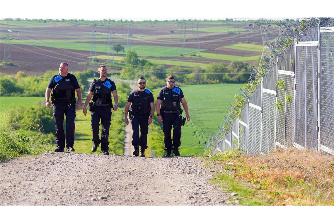 Irreguläre Grenzübertritte in EU gehen zurück Wie steht es um die Grenzkontrollen?