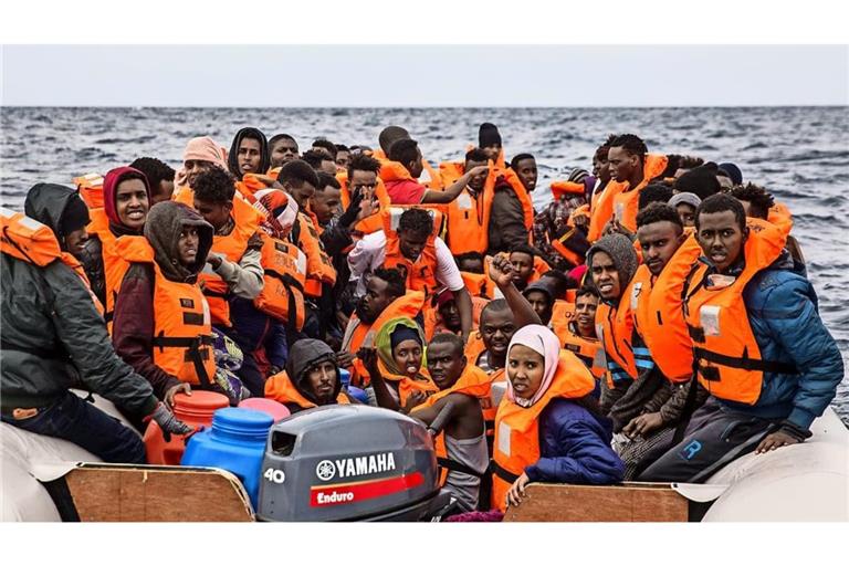 Wie umgehen mit Flüchtlingen? Die EU will die Befugnisse der Grenzschutzagentur Frontex und das Abschiebesystem ausbauen.