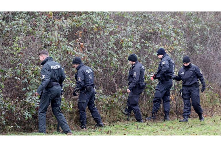 Wiederholt nahm die Polizei den Fundort von Fabians Leiche und das Umfeld unter die Lupe. (Archivbild)