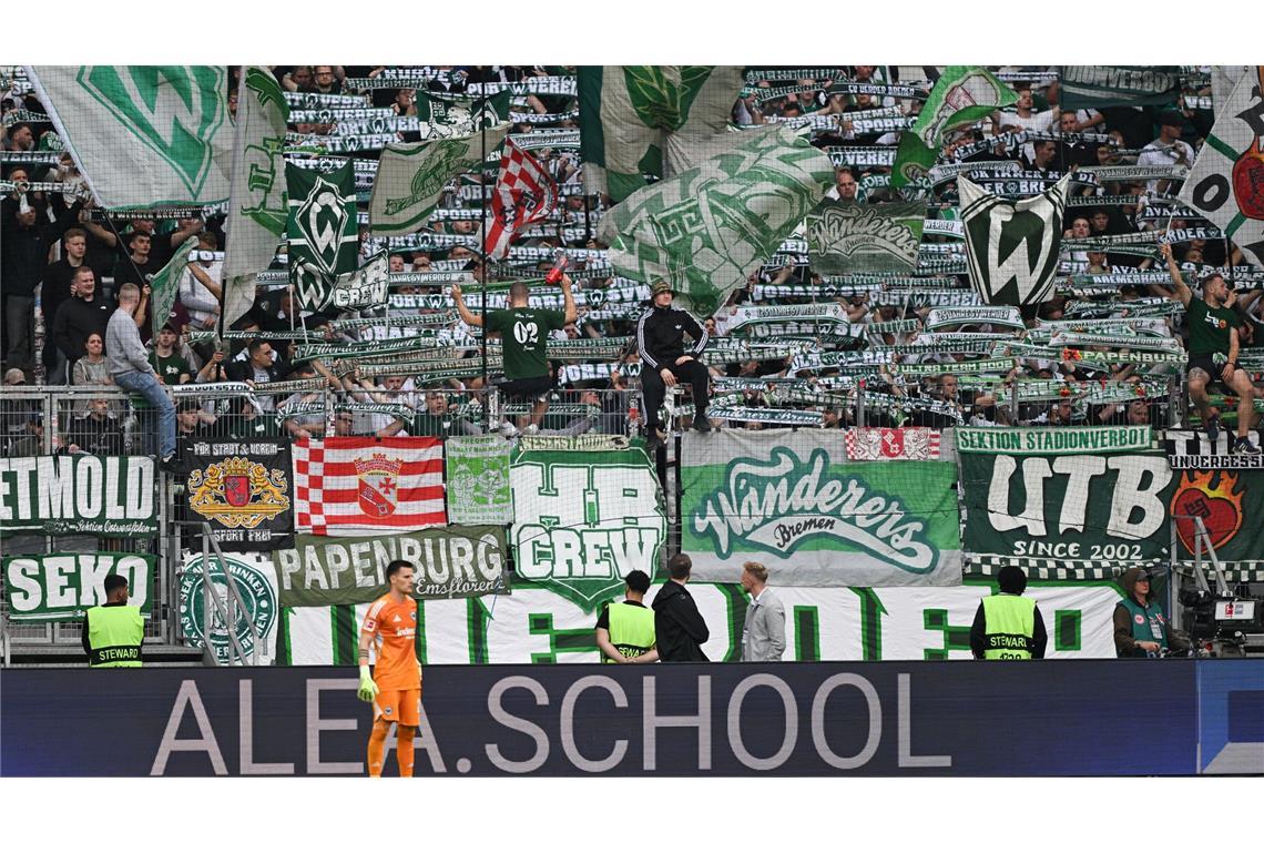 Wiedersehen mit den Fans von Werder für Michael Zetterer.