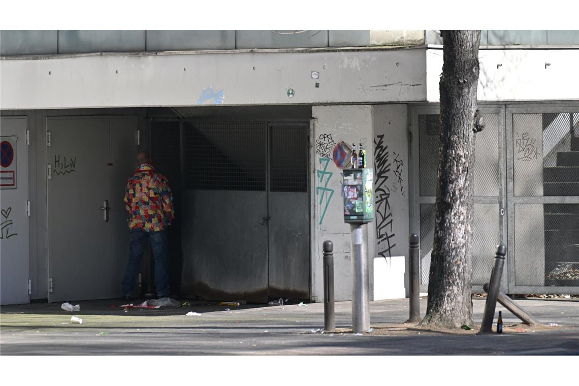 Wildpinkler sind ein großes Problem im Kölner Karneval (Archivbild).
