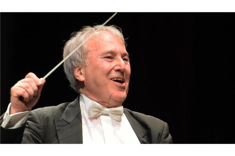 Will auch musikalisch nicht zwei Mal in denselben Fluss steigen: Frieder Bernius setzt auf Originalität.