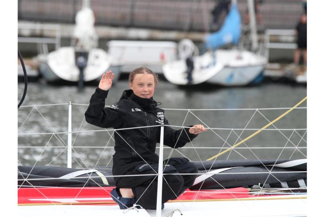„Wir segeln nach Hause“ - Thunberg auf dem Weg nach Madrid Will auf einem Katamaran von der Ostküste der USA zur UN-Klimakonferenz in Madrid segeln: Klimaaktivistin Greta Thunberg. Foto: Mary Altaffer/AP/dpa