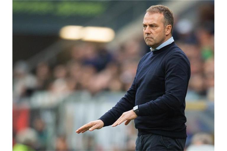 Will den Fokus wieder auf das Sportliche richten: Bayern-Coach Hansi Flick. Foto: Tom Weller/dpa