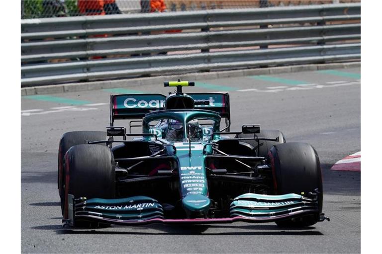 Will den Schwung aus Monaco mit nach Baku nehmen: Sebastian Vettel. Foto: Hasan Bratic/dpa