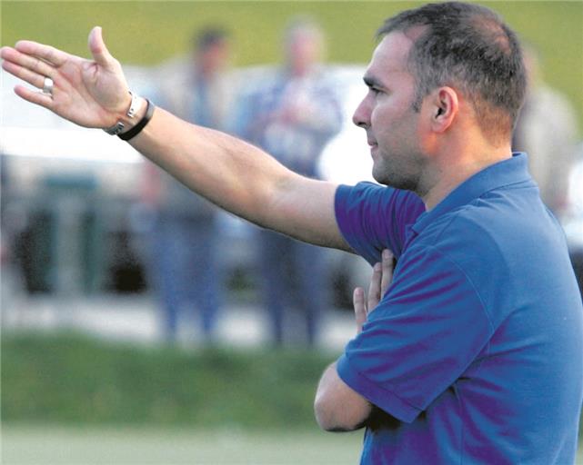 Will mit dem VfR nächste Saison möglichst noch ein wenig höher als Rang vier: Trainer Michael Hägele. Archivfoto: B. Strohmaier