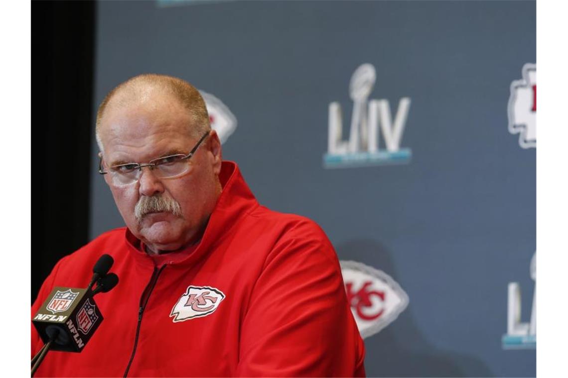 Chiefs wollen Coach Reid zur „Legende“ machen Will mit den Kansas City Chiefs das Stigma loswerden, keine großen Spiele gewinnen zu können: Trainer Andy Reid. Foto: Brynn Anderson/AP/dpa
