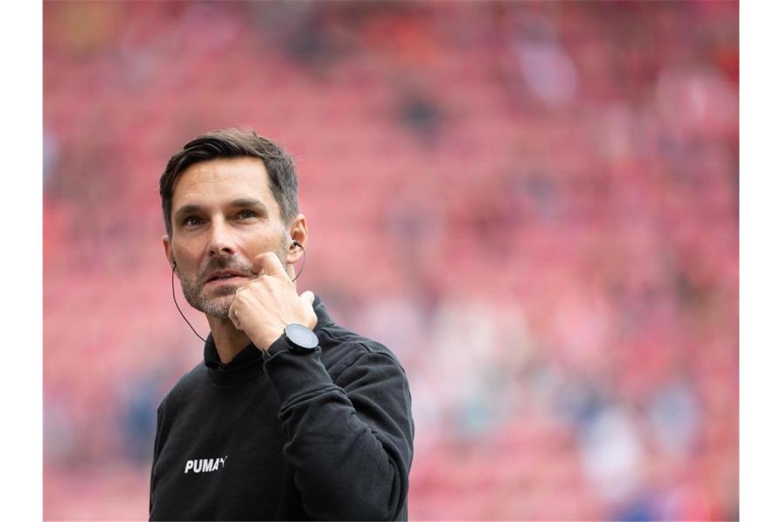 Köln will Aufwärtstrend fortsetzen - Fürth unter Zugzwang Will mit Fürth endlich den ersten Saisonsieg in der Fußball-Bundesliga: SpVgg-Coach Stefan Leitl. Foto: Sebastian Gollnow/dpa