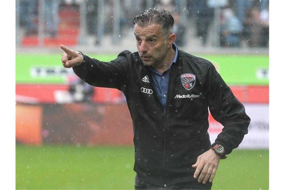 Will mit Ingolstadt in die 2. Liga zurück: FCI-Coach Tomas Oral. Foto: Stefan Puchner/dpa