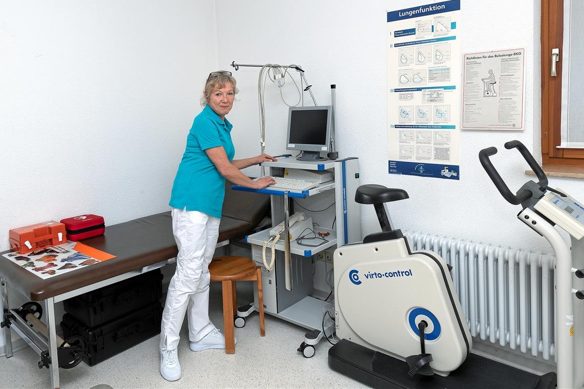 Will Patienten gerne helfen: Krankenschwester Susanna Euerle wartet in der Praxis darauf, dass das neue Angebot angenommen wird. Foto: J. Fiedler