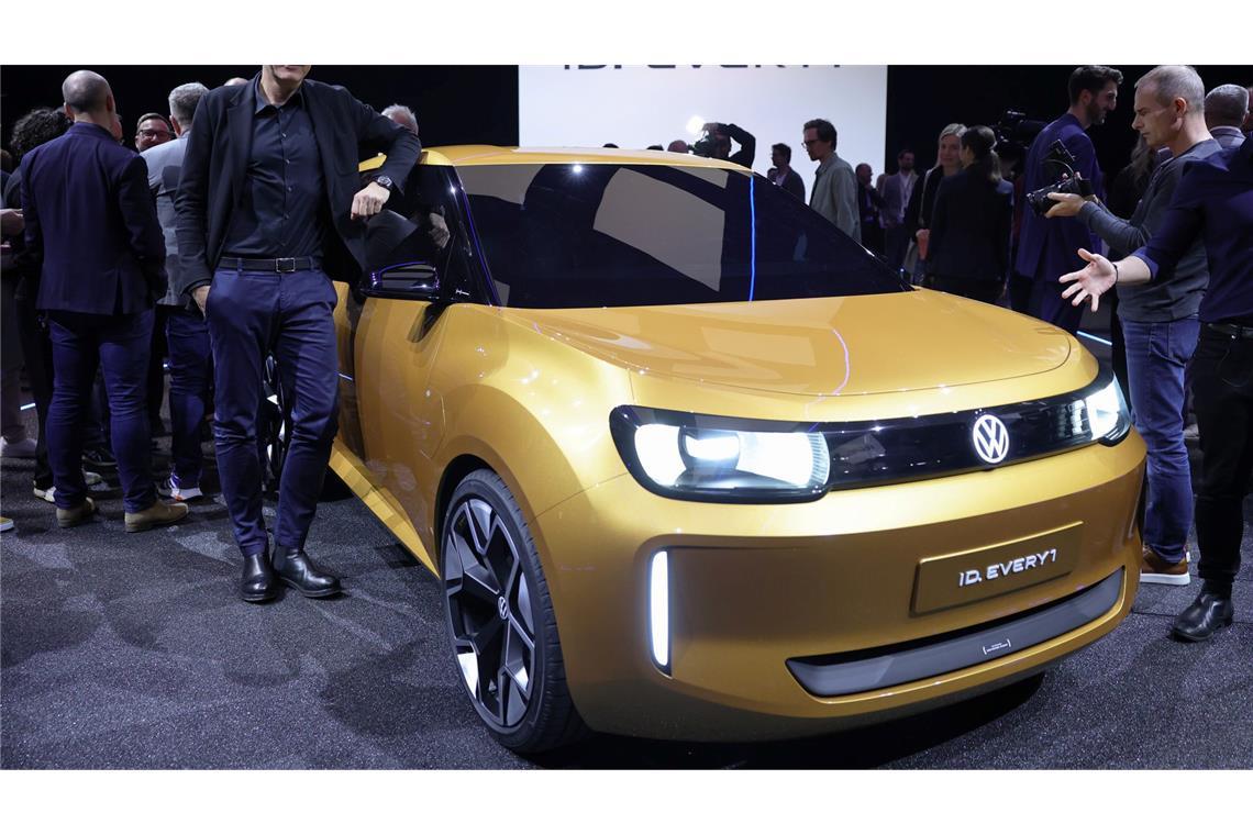 VW-Partner Rivian erhält zweite Milliarden-Spritze Will VW-Chef Blume als Erstes mit der neuen Rivian-Technik bestücken: die Serienversion des Elektro-Kleinwagens ID. Every1. (Archivfoto)