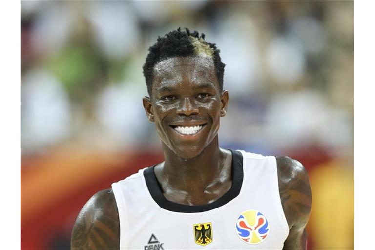 Will weiter für die deutsche Basketball-Nationalmannschaft spielen: Dennis Schröder. Foto: Ding Ting/XinHua/dpa