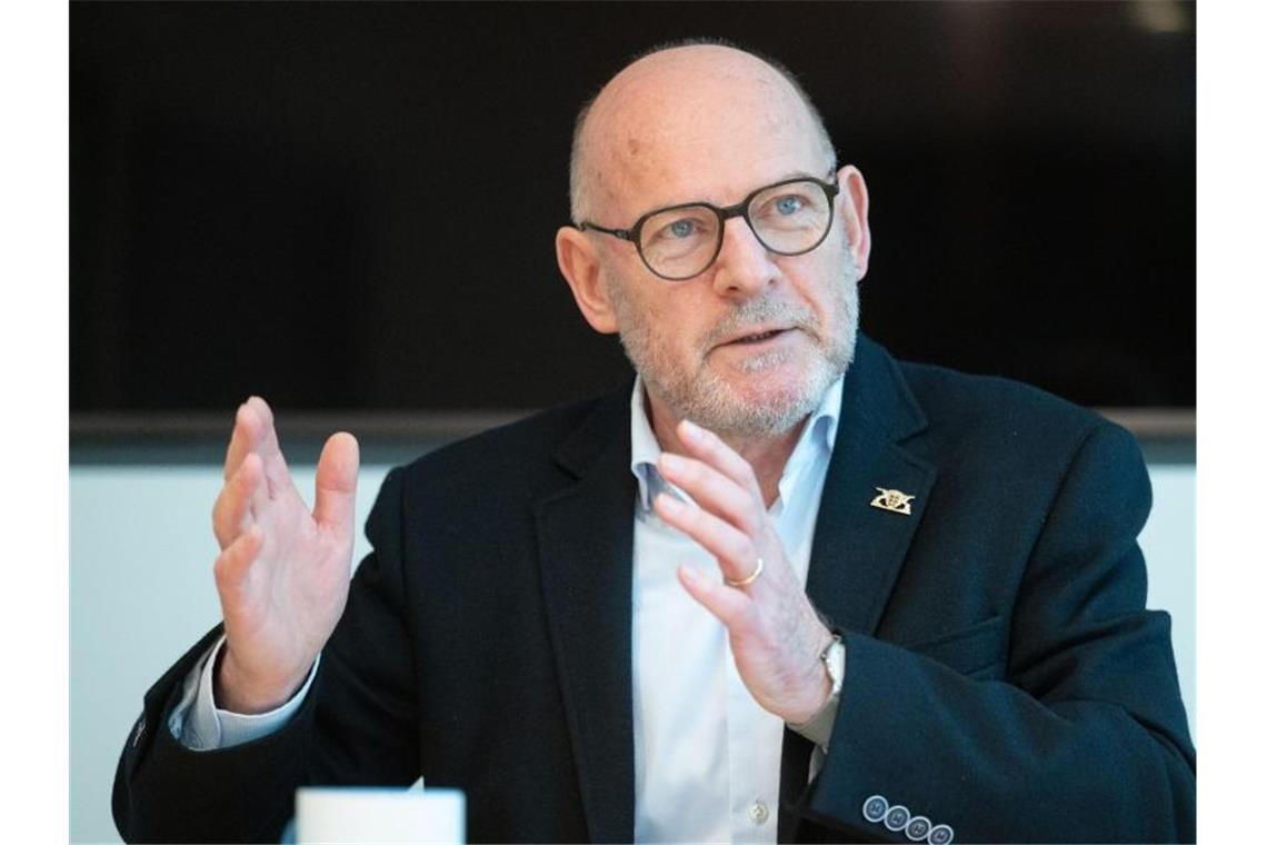 Hermann plant Krisengipfel zu Energiepreisen Winfried Hermann (Bündnis 90/Die Grünen), Verkehrsminister von Baden-Württemberg. Foto: Marijan Murat/dpa/Archivbild