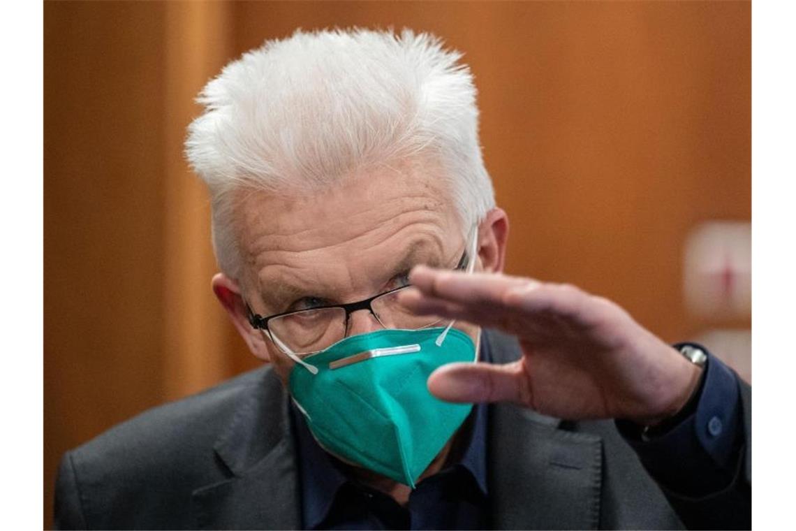 Kretschmann: Verschärfung des Corona-Lockdowns möglich