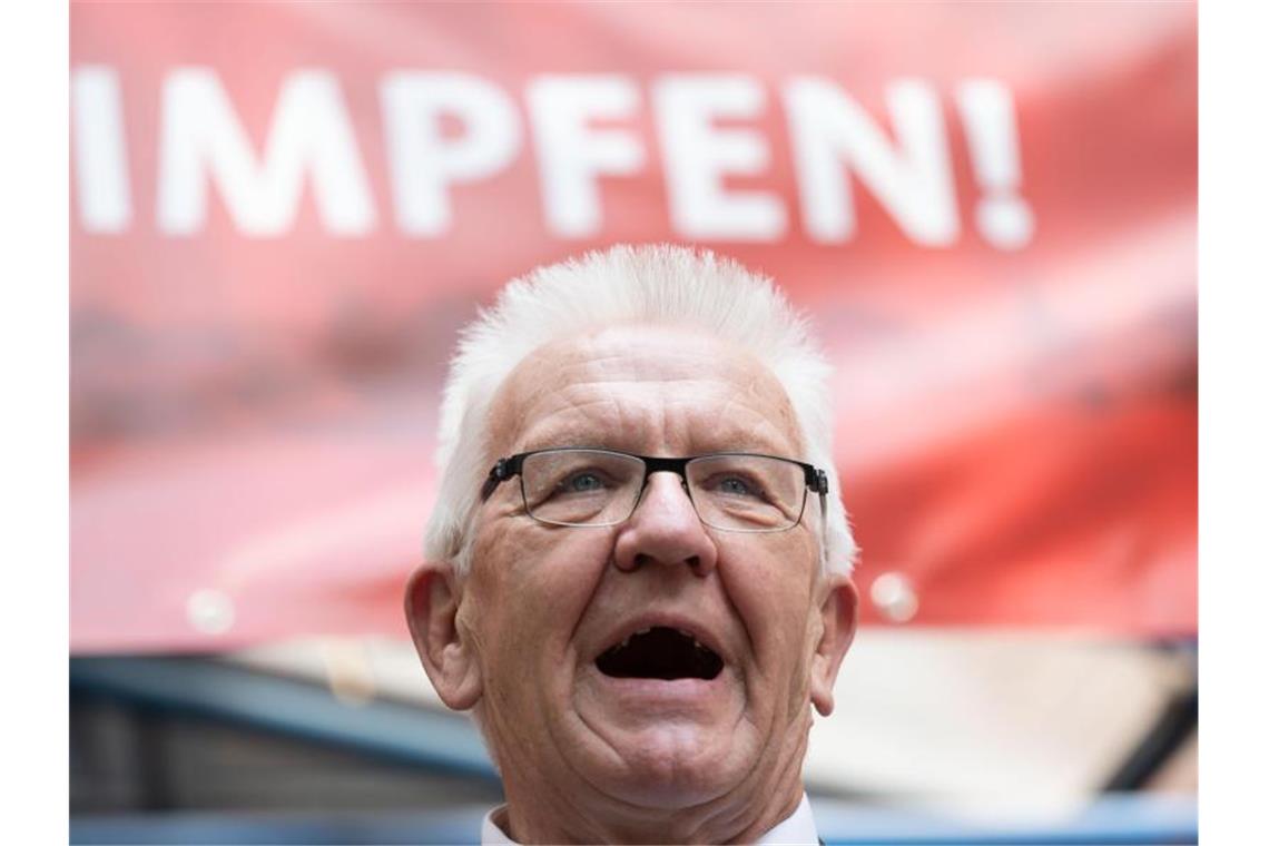 Kretschmann warnt vor endloser Pandemie: Impfen gegen Corona Winfried Kretschmann (Bündnis 90/Die Grünen), Ministerpräsident von Baden-Württemberg. Foto: Marijan Murat/dpa