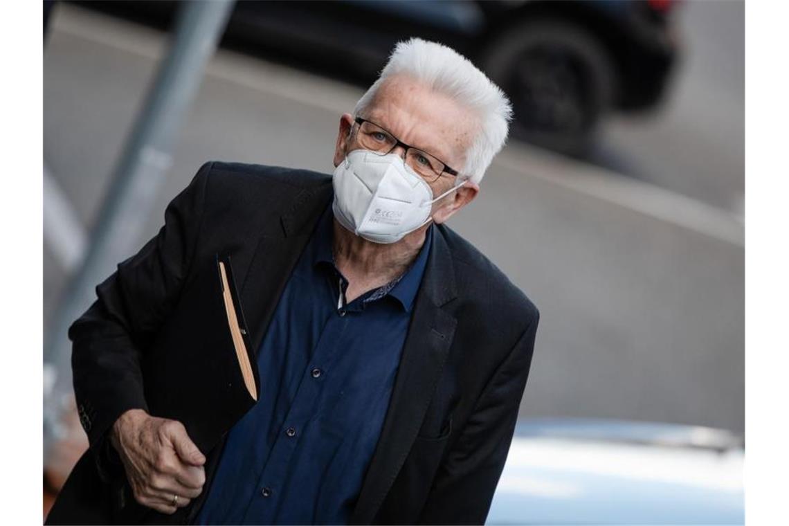 Winfried Kretschmann (Bündnis 90/Die Grünen) bei einem Termin. Foto: Christoph Schmidt/dpa/Archivbild