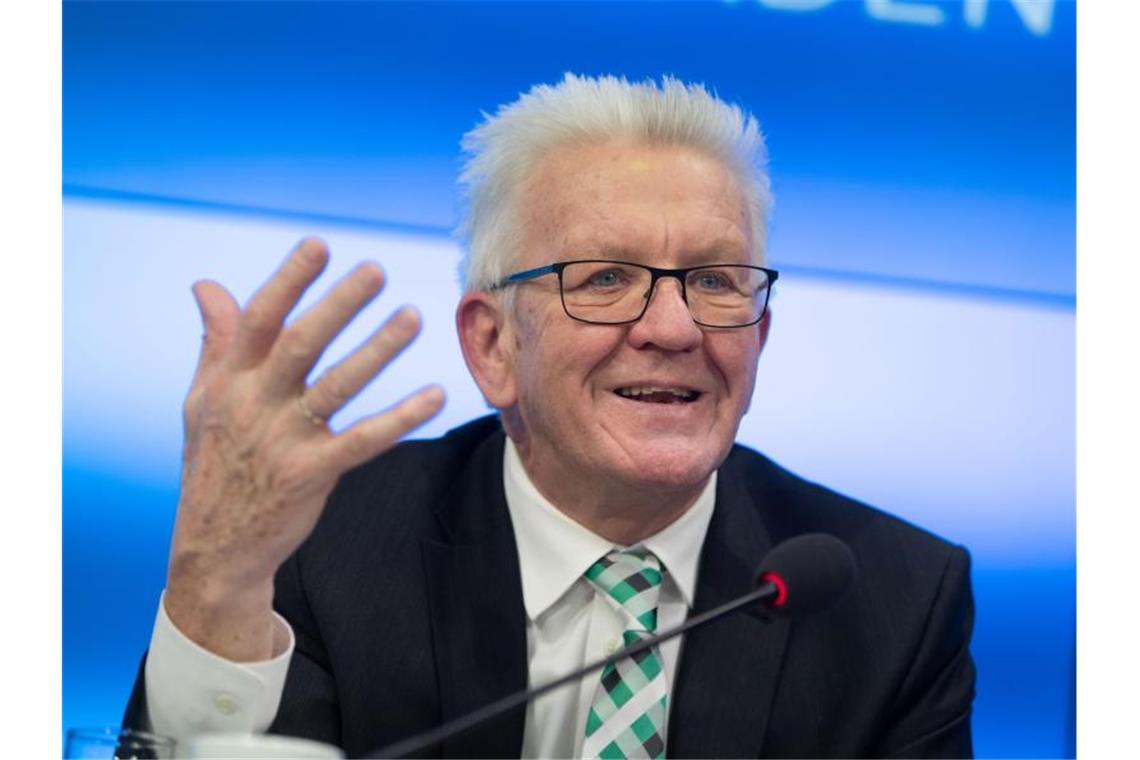 „Erst am Anfang“: Kretschmann erwartet mehr Infektionen