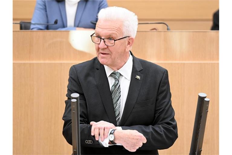 Winfried Kretschmann (Bündnis 90/Die Grünen) spricht. Foto: Bernd Weißbrod/dpa/Archivbild