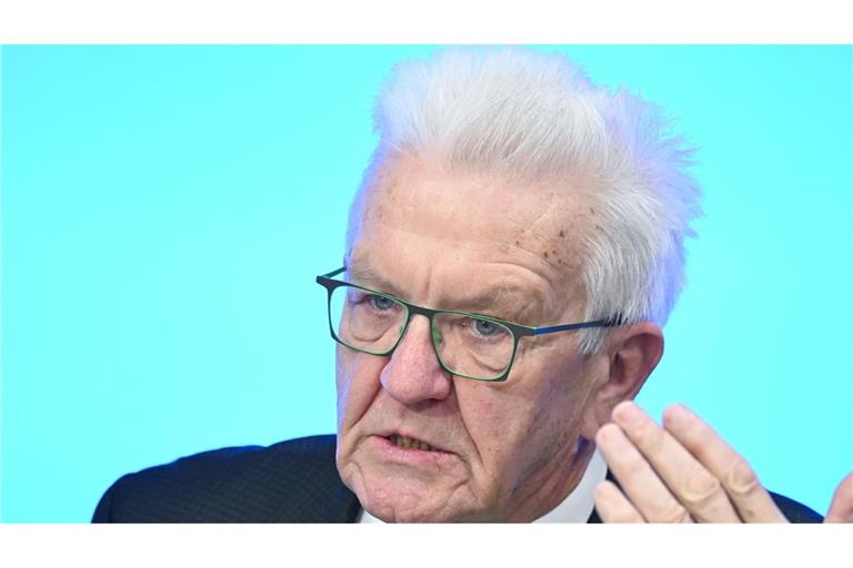 Winfried Kretschmann denkt nach eigenen Angaben nicht daran, eine weitere Universität im Südwesten zu gründen. (Archivbild)