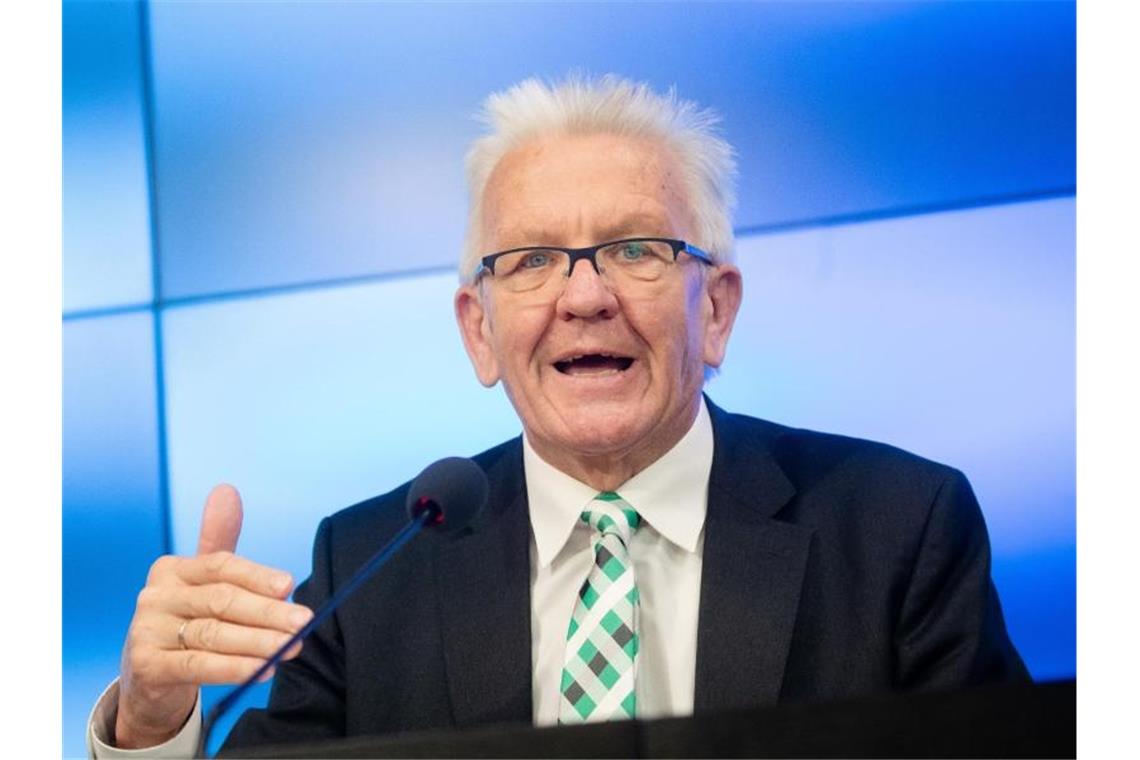 Winfried Kretschmann (Grüne), Ministerpräsident von Baden-Württemberg. Foto: Christoph Schmidt/dpa/Archivbild