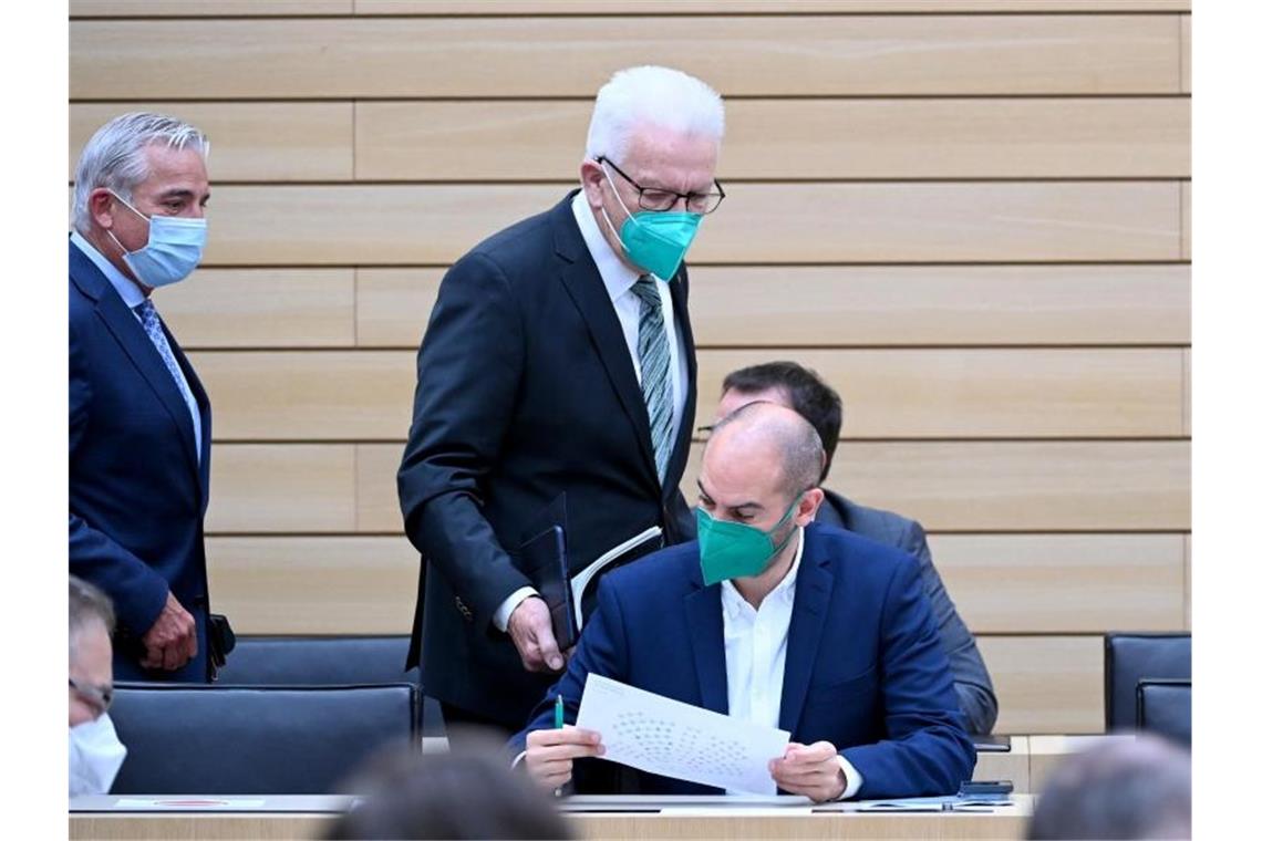 Parlament reagiert auf Kretschmanns Rede: Erste Debatte Winfried Kretschmann (m, Die Grünen), Ministerpräsident von Baden-Württemberg. Foto: Bernd Weißbrod/dpa