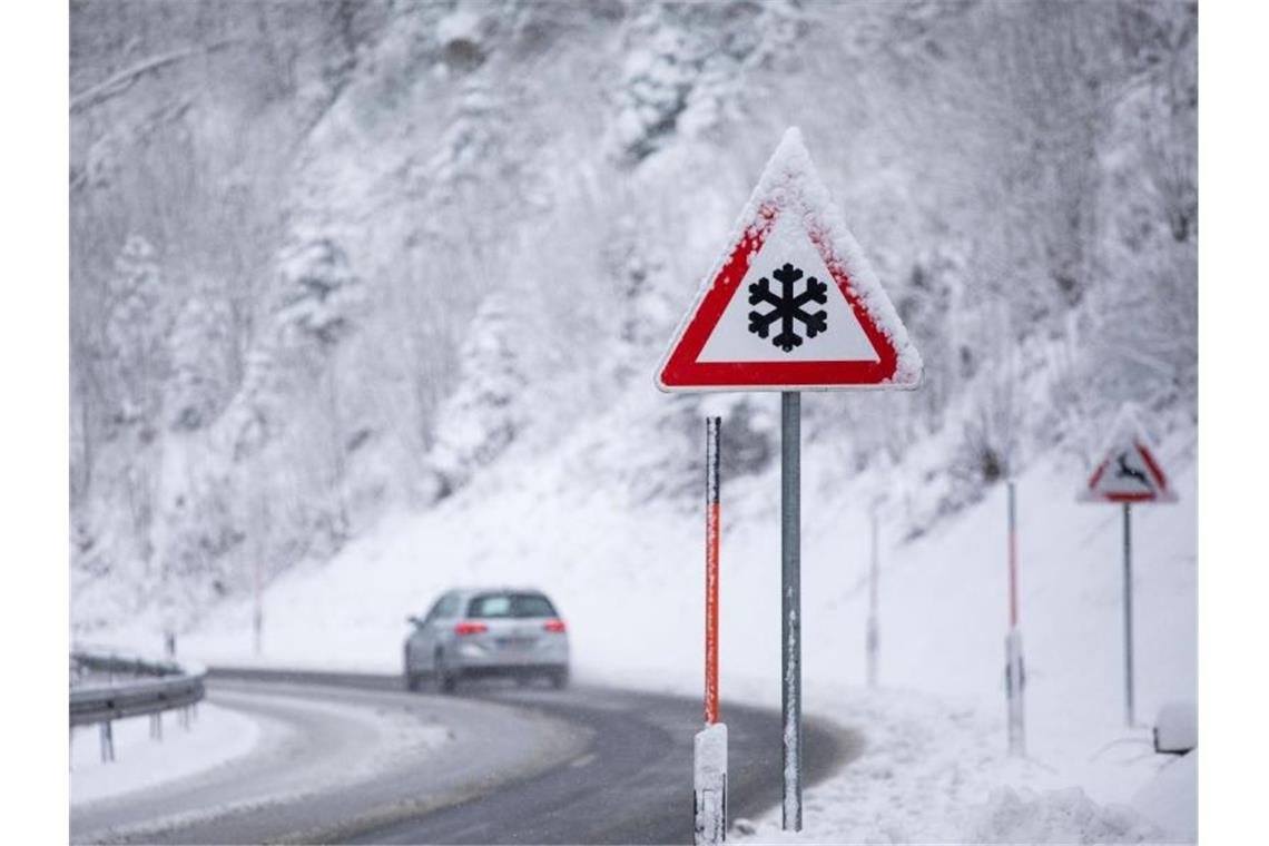 Erneuter Felssturz in Todtnau: Häuser evakuiert Winterwetter. Foto: Philipp von Ditfurth/dpa