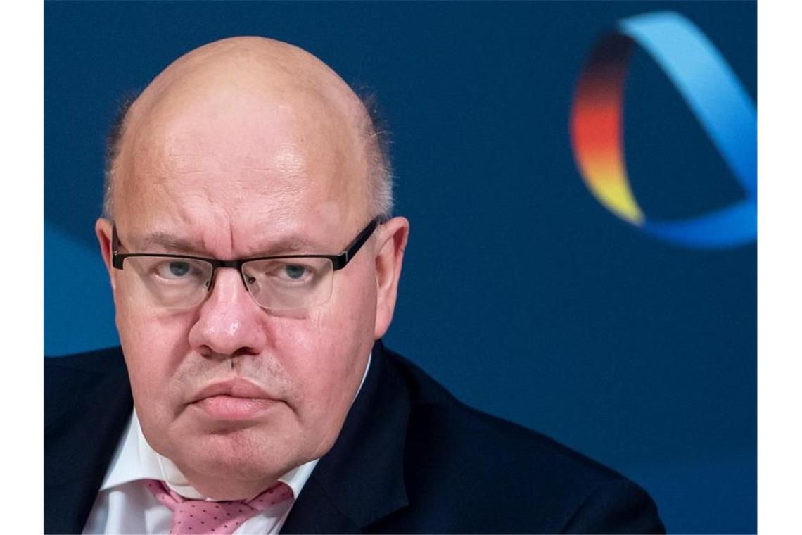 „Wir haben es zu tun mit einem exponentiellen Wachstum“: Peter Altmaier. Foto: Bernd von Jutrczenka/dpa