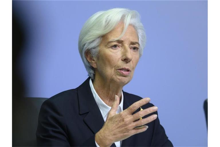 „Wir können aktuell bis Ende des Jahres über eine Billion Euro einsetzen“: EZB-Präsidentin Christine Lagarde. Foto: Boris Roessler/dpa