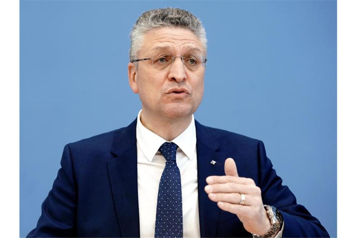 RKI-Chef: Dritte Welle abgebremst - aber keine Entwarnung „Wir müssen weiter alles dafür tun, um die Fallzahlen zu senken“: RKI-Chef Lothar Wieler. Foto: Kay Nietfeld/dpa