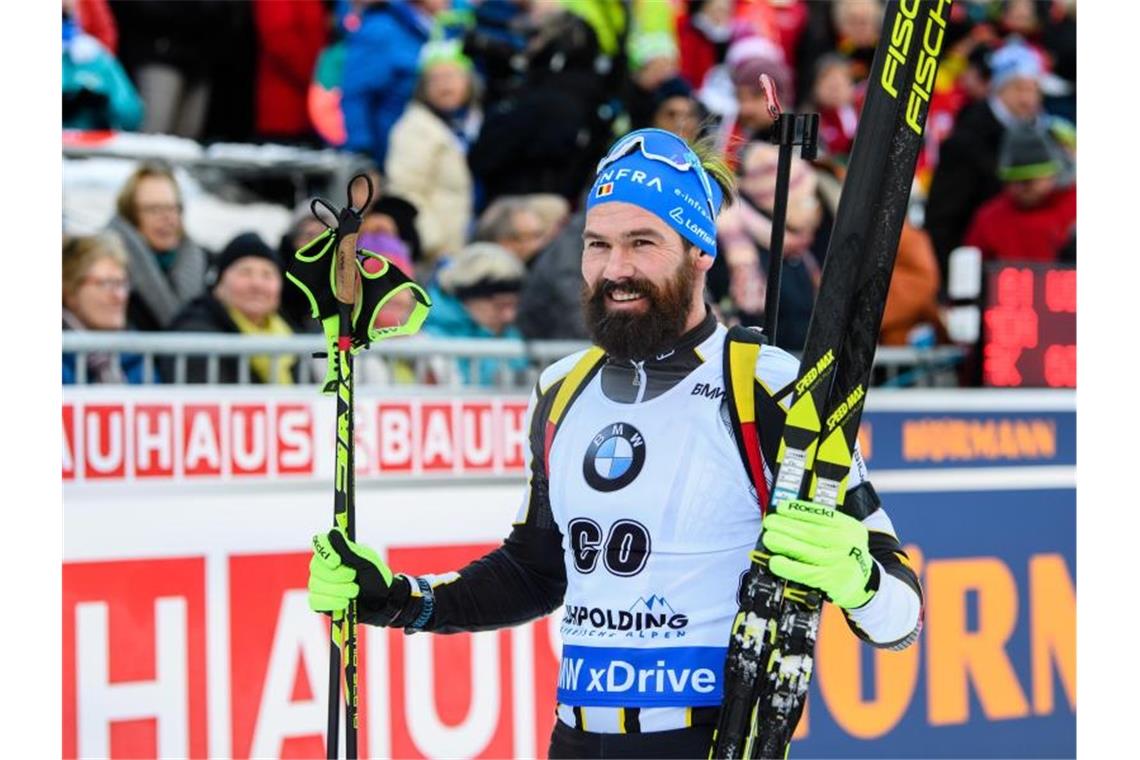 Das sportliche Jahr 2019 in Zitaten „Wir rennen in Strumpfhosen im Kreis, schießen auf schwarze Scheiben und belustigen irgendwelche Menschen im Stadion.“ Michael Rösch. Foto: Matthias Balk/dpa