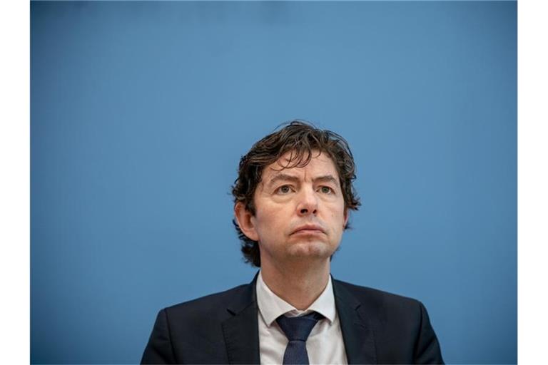 „Wir werden kurz nach Ostern eine Situation haben wie um Weihnachten herum“, sagte der Virologe Christian Drosten. Foto: Michael Kappeler/dpa