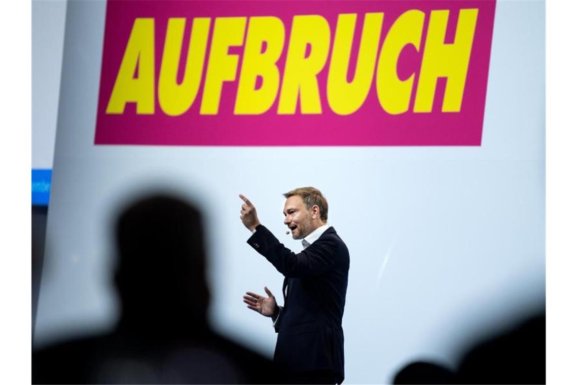Lindner stellt FDP vor Bundestagswahl neu auf „Wir wollen im nächsten Jahr dafür sorgen, dass eine andere Wirtschafts- und Finanzpolitik gemacht wird“: Christian Lindner. Foto: Bernd von Jutrczenka/dpa