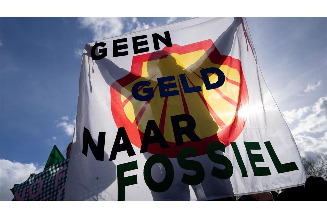 Urteil im Klimaschutzprozess gegen Shell erwartet Wird das Klimaschutz-Urteil gegen Shell in zweiter Instanz bestätigt? (Archivbild)