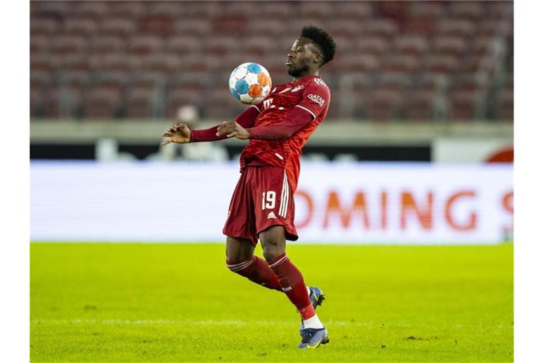 Wird dem FC Bayern länger fehlen: Alphonso Davies. Foto: Tom Weller/dpa
