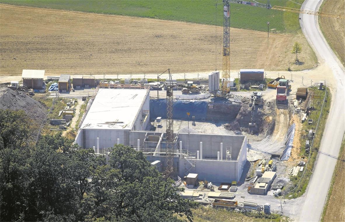 Wird derzeit von der NOW gebaut: Das zentrale Wasserwerk auf Gemarkung Erbstetten bereitet das Wasser aus den Gemeinden auf. Foto: F. Muhl