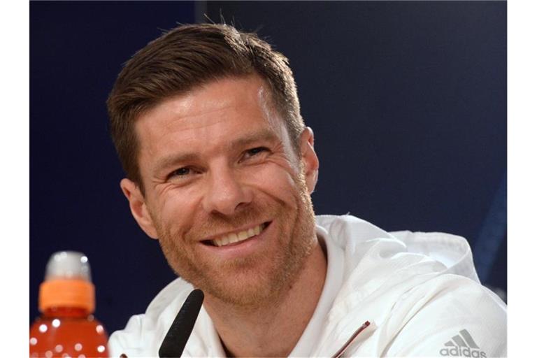 Wird Ex-Bayern-Profi Xabi Alonso Nachfolger von Marco Rose als Gladbach-Coach?. Foto: Andreas Gebert/dpa