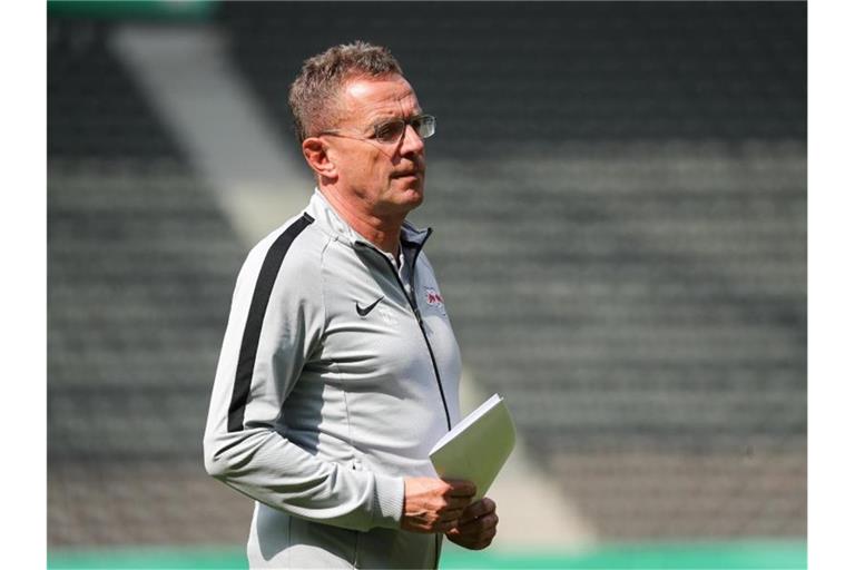 Wird mit dem FC Chelsea in Verbindung gebracht: Trainer Ralf Rangnick. Foto: Christian Charisius