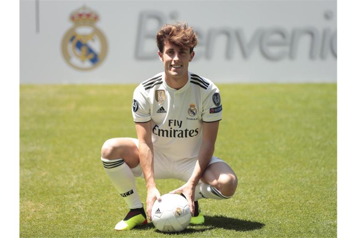 Wird von Real Madrid an den FC Bayern ausgeliehen: Álvaro Odriozola. Foto: GJB/gtres/dpa