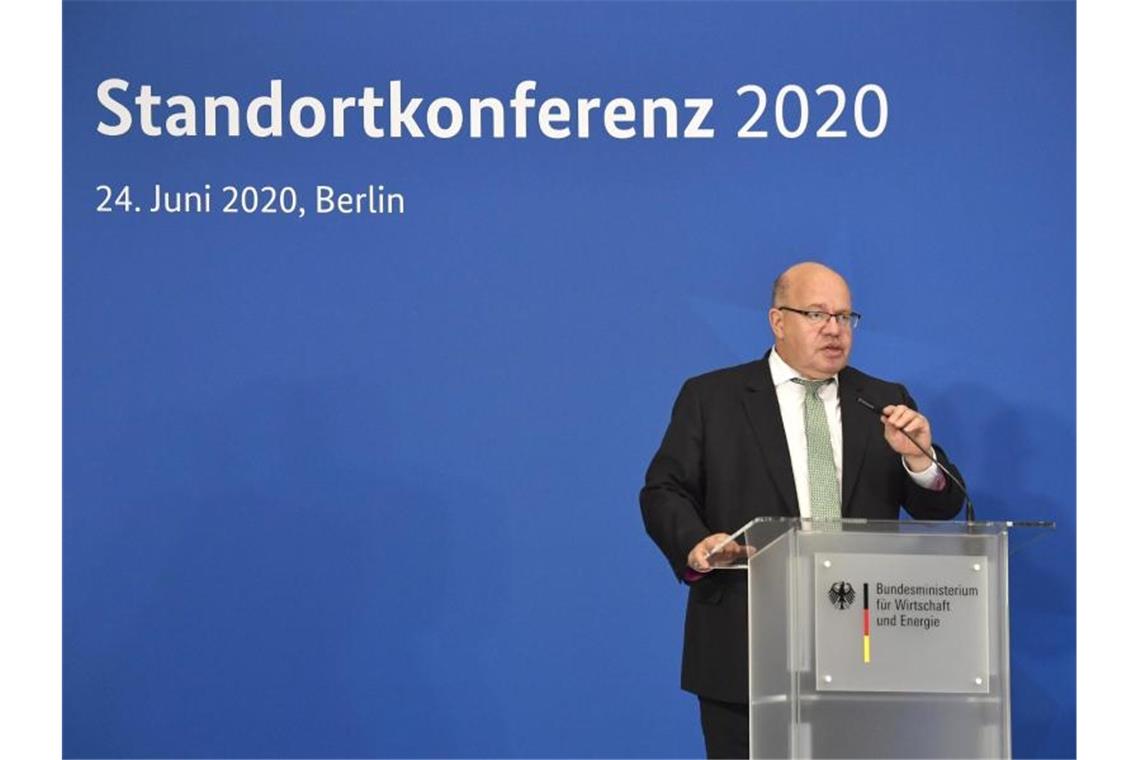 Wirtschaftsminister Altmaier spricht während der Standortkonferenz 2020 in Berlin. Foto: John Macdougall/AFP Pool/dpa