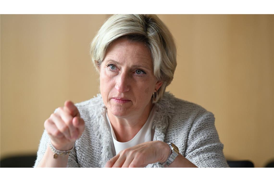 Baden-Württemberg droht der Abstieg im globalen Wettbewerb Wirtschaftsministerin Nicole Hoffmeister-Kraut (CDU) von Baden-Württemberg (Archivbild)
