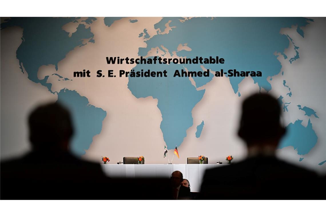 Wirtschaftsroundtable mit Syriens Übergangspräsident
