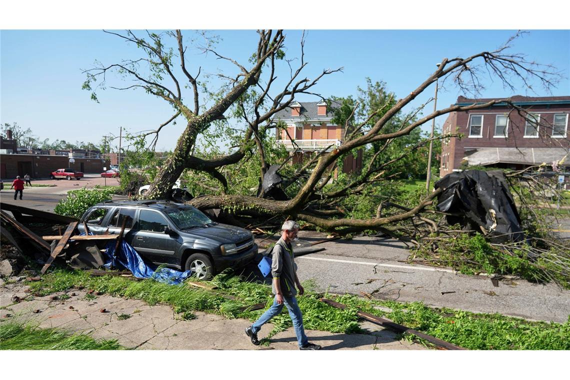 Mindestens 27 Tote nach Stürmen in den USA Wissenschaftler machen aber auch den Klimawandel verantwortlich.