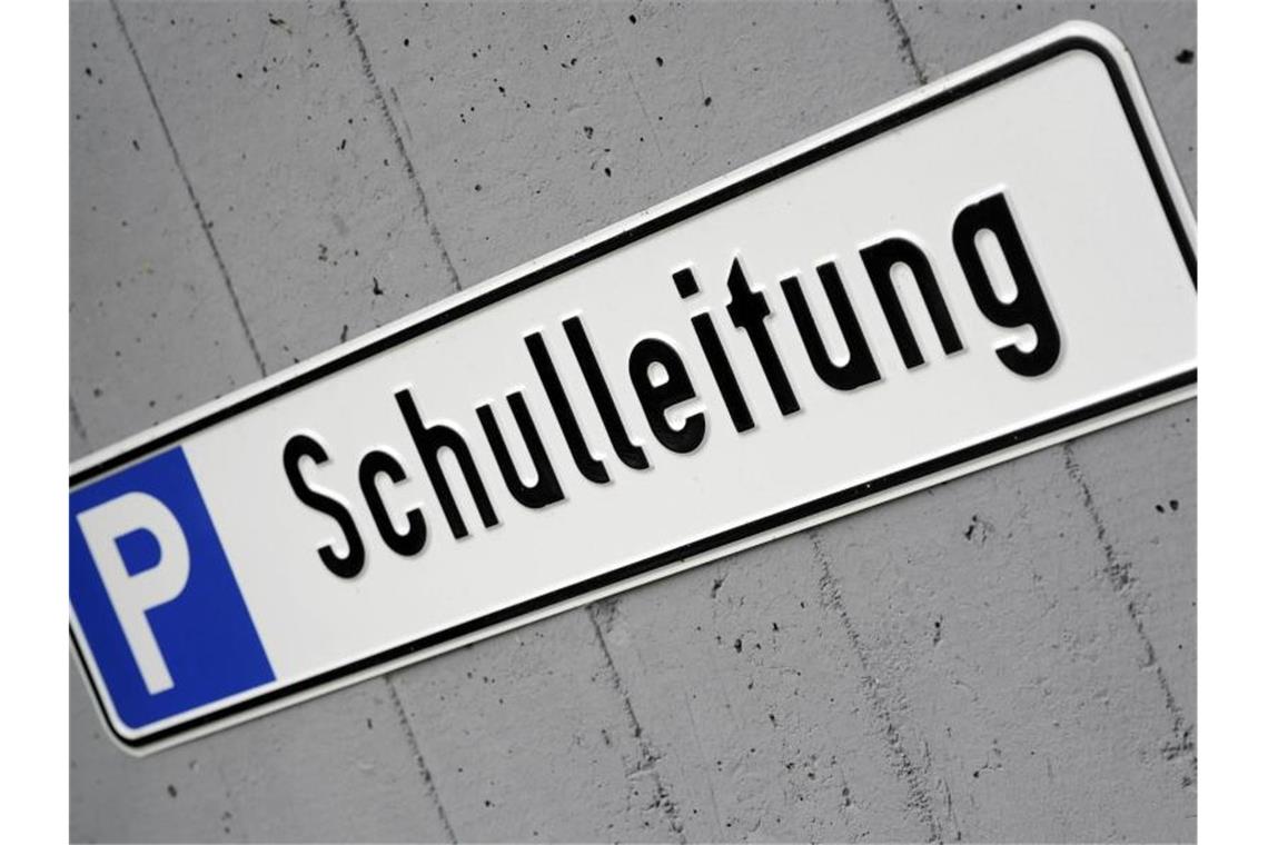 Hunderte Schulleiterposten bundesweit unbesetzt Wo die Rektoren fehlen, werden in der Regel Lehrkräfte kommissarisch als Chefs eingesetzt. Foto: Marius Becker/dpa
