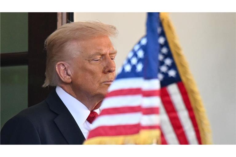 Wochenlang zeigte US-Präsident Trump Verständnis für die Ukraine, nun vertritt er eher Moskauer Forderungen.