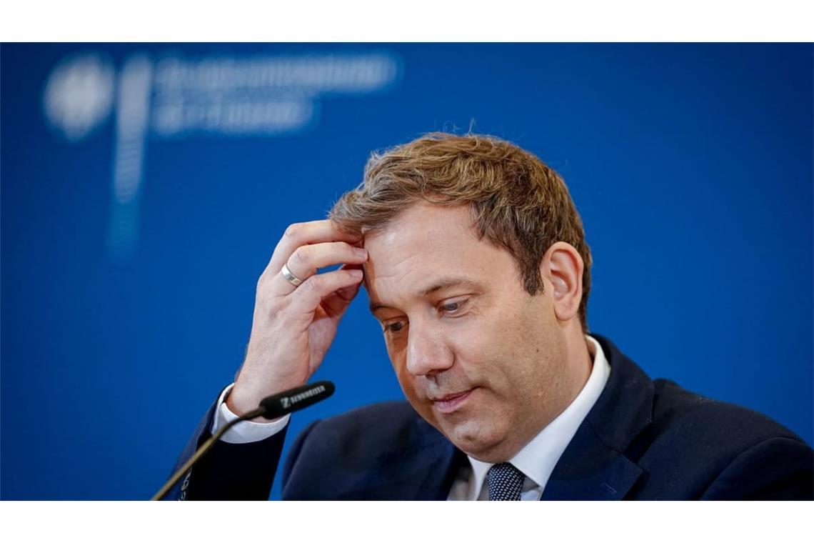 Woher soll das Geld kommen? Lars Klingbeil (SPD), Bundesminister der Finanzen, braucht Einnahmen für seinen Haushalt 2027.