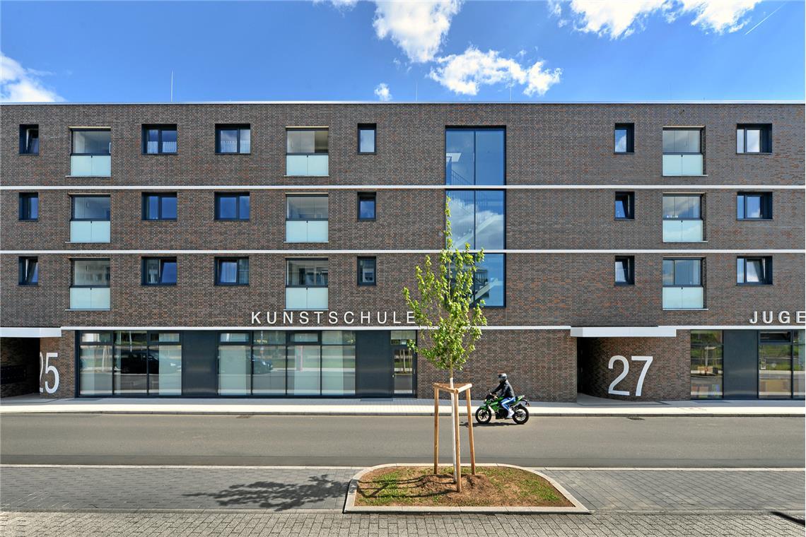 Wohn- und Geschäftshaus am Bahnhof, Fellbach. Architektur: ARP Architektenpartne...